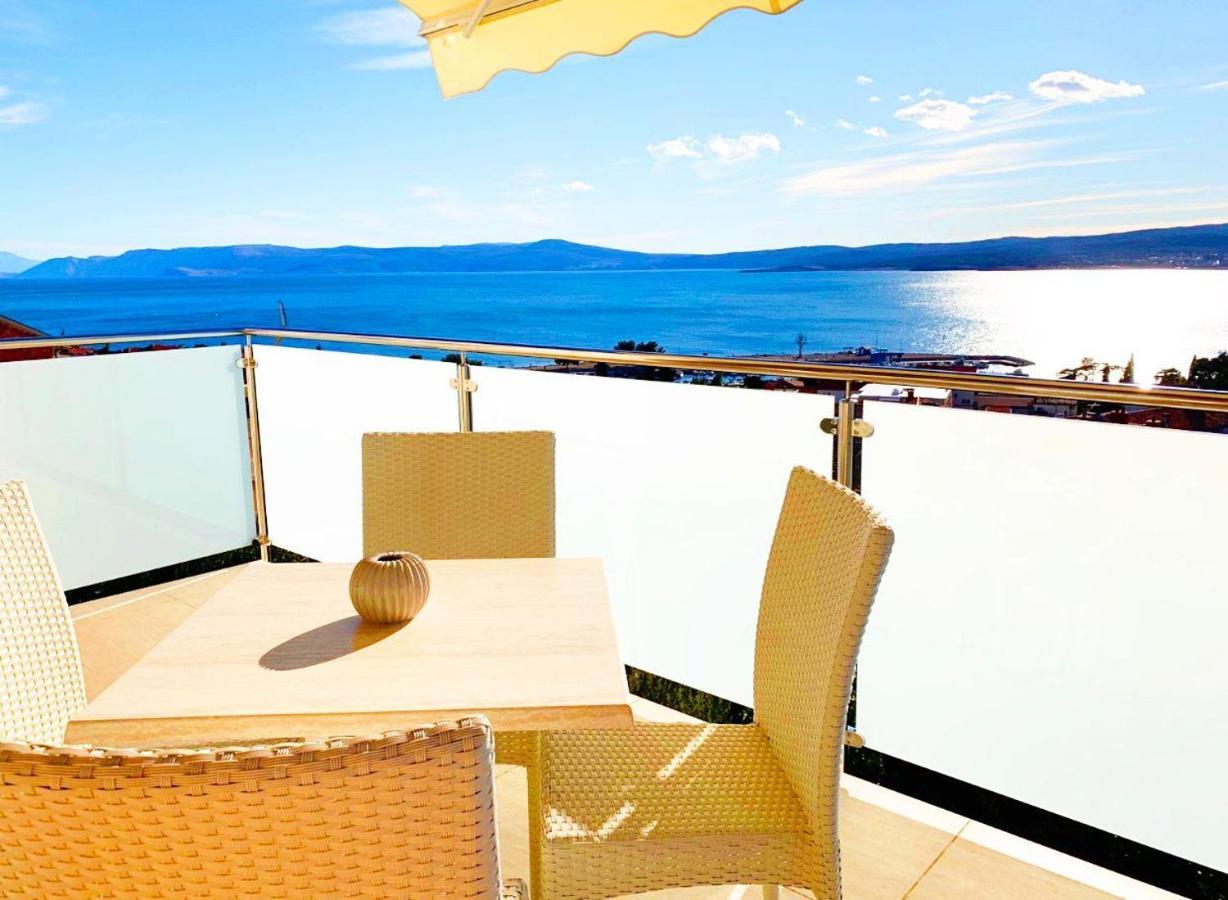 Luxury App Anna Apartment Криквеница Екстериор снимка